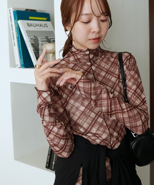DISCOAT(ディスコート)の「【新色追加!/WEB限定】チェックボトルネックプルオーバー(Tシャツ/カットソー・レディース・ブラック/ブラウン・FREE)」の21枚目の写真