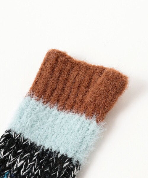 Ray BEAMS（レイビームス）の「ミックス ニット グローブ（手袋・レディース・レッド/ブルー・ONE SIZE）」の10枚目の写真