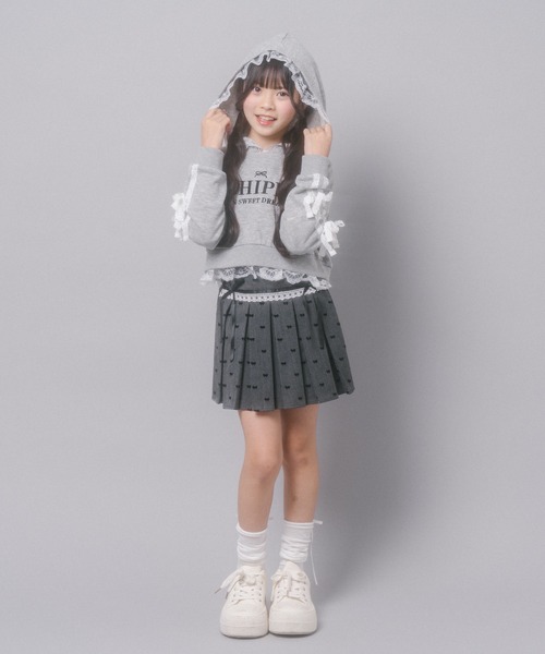 URBAN CHERRY(アーバンチェリー)の「【CHIPIE/シピ】レースリボンラインフーディー(スウェット・キッズ・ホワイト/ブラック/グレー・140cm/130cm/120cm/110cm/150cm)」の21枚目の写真