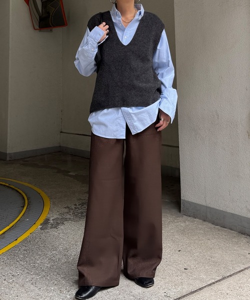 LBC（エルビーシー）の「ベーカーワイドストレートパンツ（その他パンツ・レディース・カーキ/チャコール/ブラウン・M/L）」の16枚目の写真