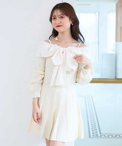 MAJESTIC LEGON(マジェスティックレゴン)の「フロントビッグリボンニットミニワンピ(ワンピース・レディース・ブラック/ピンクベージュ/アイボリー・MEDIUM)」の16枚目の写真