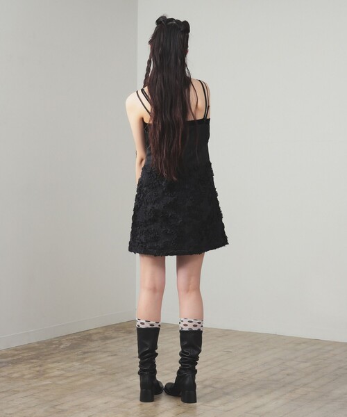 Ray BEAMS（レイビームス）の「テープ刺繍 キャミソール ワンピース（ワンピース・レディース・ブラック・0/1）」の3枚目の写真