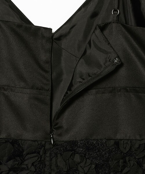 Ray BEAMS（レイビームス）の「テープ刺繍 キャミソール ワンピース（ワンピース・レディース・ブラック・0/1）」の11枚目の写真