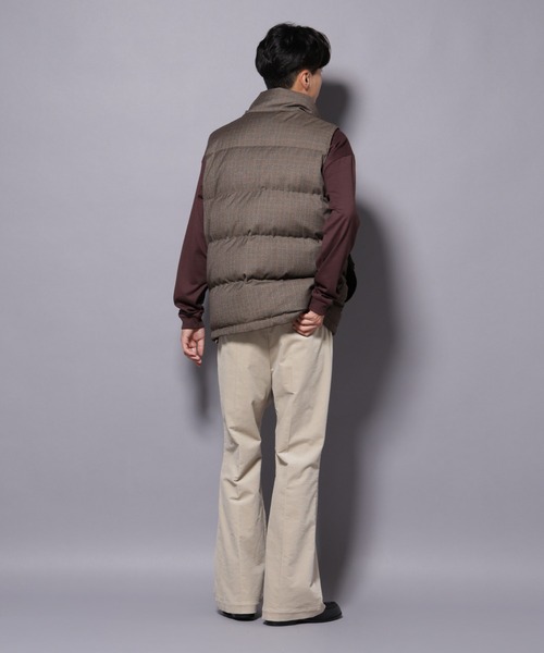 NANO universe(ナノユニバース)の「AIRコーデュロイ ライトフレアパンツ/STRETCH(セットアップ可)(スラックス・メンズ・グレー/ブラック/ライトベージュ/ダークブラウン・M/L/S)」の11枚目の写真