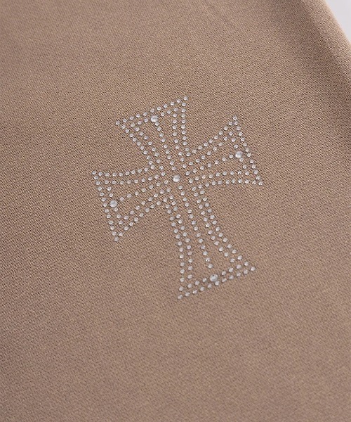 UNKNOWN LONDON(アンノウン・ロンドン)の「A'GEM/9 × .kom 『UNKNOWN LONDON/アンノウン ロンドン』 Outline Cross Rhinestone Sweat Pants/アウトラインクロス ラインストーン スウェットパンツ(スウェットパンツ・メンズ・ブラック/レッド/ベージュ・S/M)」の16枚目の写真