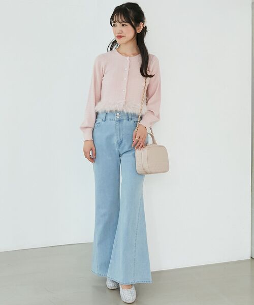 MAJESTIC LEGON(マジェスティックレゴン)の「ヘムフェイクファーケーブルカーデ(カーディガン/ボレロ・レディース・ライトグレー/ブラック/オフホワイト/ピンク・MEDIUM)」の13枚目の写真