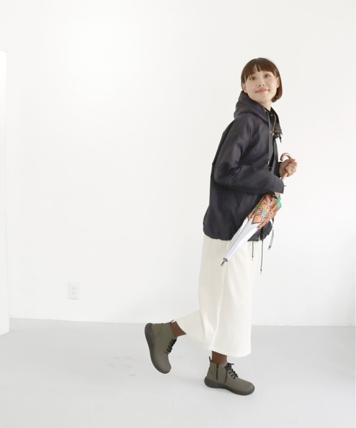 Regetta Canoe(リゲッタカヌー)の「防水 レースアップシューズ CCME008(レインシューズ・レディース・ブラック/カーキ・XL/L/S/M)」の3枚目の写真