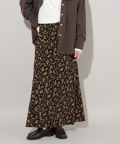 GEORGE'S(ジョージズ)の「フラワープリントスカート(スカート・レディース・ブラック/グリーン・SMALL/MEDIUM)」の14枚目の写真