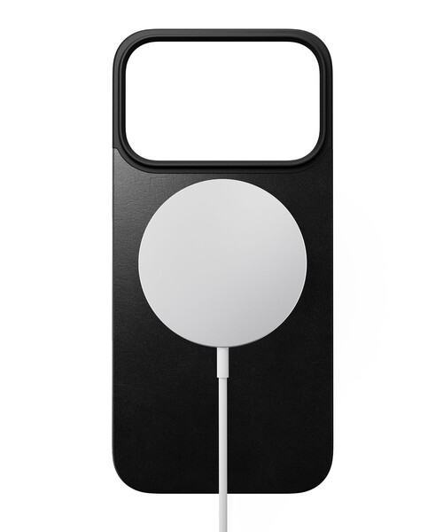 NOMAD（ノマド）の「NOMAD / Magnetic Leather Back iPhone17 Pro（スマホケース/カバー・レディース・ブラック/ブラウン・ONE SIZE）」の4枚目の写真