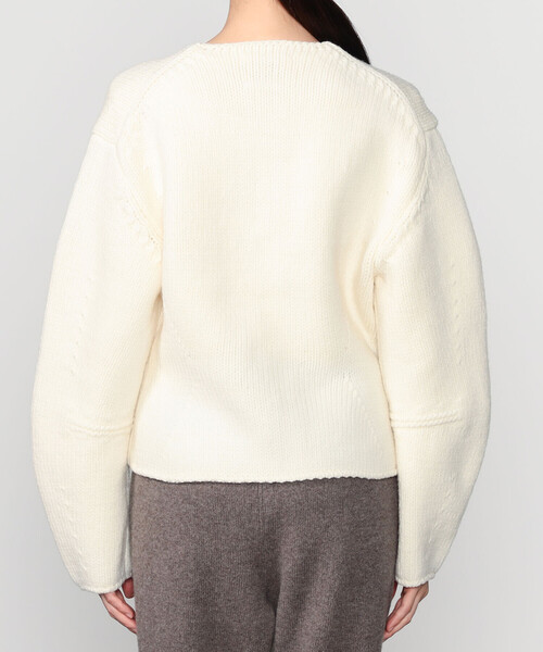 UNFIL（アンフィル）の「UNFIL | メリノウール チャンキーニットカーディガン WOMEN（カーディガン/ボレロ・レディース・パープル系その他/オフホワイト・1）」の6枚目の写真