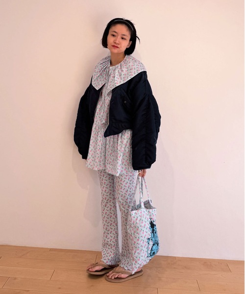 HOLIDAY（ホリデイ）の「SUPER RIB PANTS (FLOWER) スーパーリブパンツ (フラワー)（その他パンツ・レディース・ブルー/チャコールグレー・1/0）」の12枚目の写真