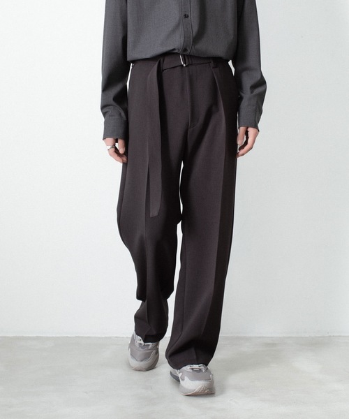 ATTACHMENT（アタッチメント）の「PE ストレッチ ダブルクロス ベルテッド ストレートトラウザーズ / PE STRETCH DOUBLE CLOTH BELTED STRAIGHT TROUSERS（スラックス・メンズ・ダークブラウン/ライトグレー/ブラック・3/2/1）」の22枚目の写真