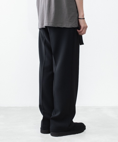 ATTACHMENT（アタッチメント）の「PE ストレッチ ダブルクロス ベルテッド ストレートトラウザーズ / PE STRETCH DOUBLE CLOTH BELTED STRAIGHT TROUSERS（スラックス・メンズ・ダークブラウン/ライトグレー/ブラック・3/2/1）」の15枚目の写真