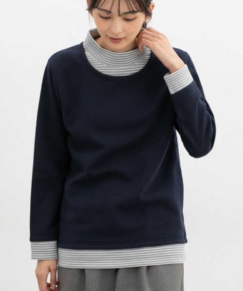 Honeys（ハニーズ）の「【ハニぽか】レイヤード風トップス（スウェット・レディース・ピンク/グリーン/ネイビー/スミクロ・M/LL/L）」の3枚目の写真