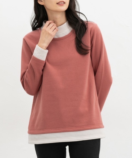 Honeys（ハニーズ）の「【ハニぽか】レイヤード風トップス（スウェット・レディース・ピンク/グリーン/ネイビー/スミクロ・M/LL/L）」の4枚目の写真