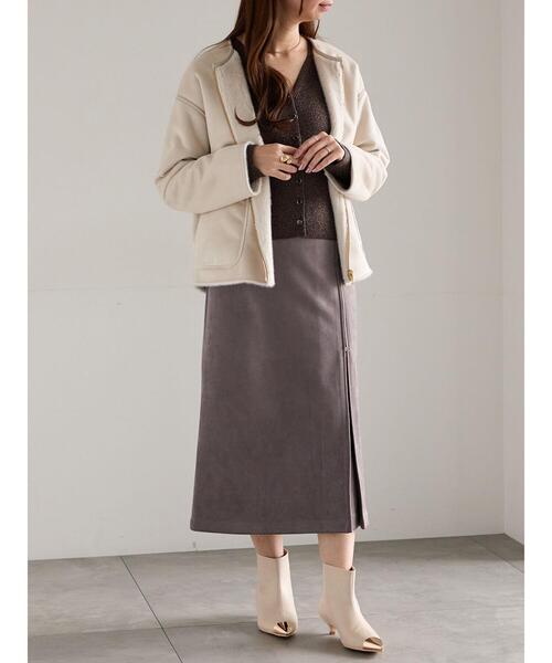 Te chichi（テチチ）の「ウェーブメタル釦Vネックリブカーディガン（カーディガン/ボレロ・レディース・レッド/ブロンズ/ネイビー/シルバー・F）」の12枚目の写真