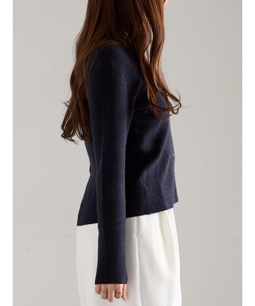 Te chichi（テチチ）の「ウェーブメタル釦Vネックリブカーディガン（カーディガン/ボレロ・レディース・レッド/ブロンズ/ネイビー/シルバー・F）」の18枚目の写真