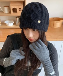 leune（ルネ）の「ハートプレート付きニットビーニー（ニットキャップ/ビーニー）」