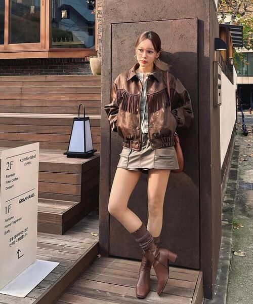 RSSC（アールエスエスシー）の「SUEDE FRINGE LEATHER JUMPER - BROWN（ライダースジャケット・レディース・ブラウン・1/2/0）」の21枚目の写真