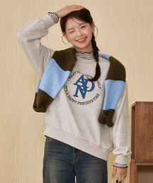 レディースグラフィック刺繍スウェットTシャツ-ベージュ