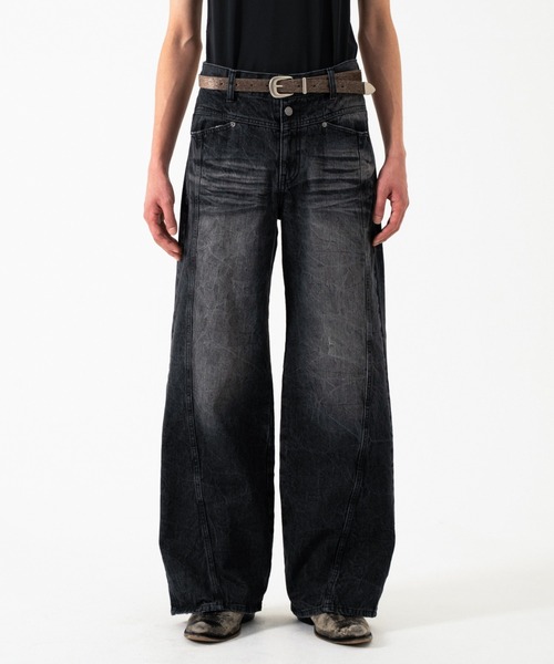 Camphor wood（カンファーウッド）の「CRUSH FADE SIDE SEEM BOOTS CUT JEANS / クラッシュフェードサイドシームブーツカットデニム（デニムパンツ・メンズ・インディゴブルー/ブラック・SMALL/MEDIUM/LARGE）」の2枚目の写真