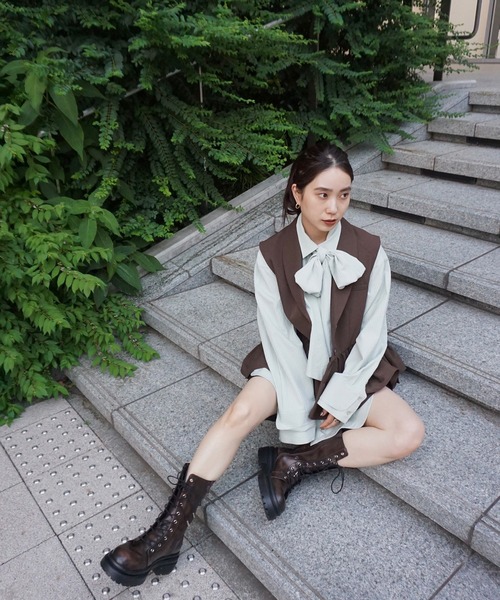 AMERI / TWINKLE CURVE VEST グレー Ameri（アメリ）の「TWINKLE CURVE VEST（ベスト）」 - WEAR