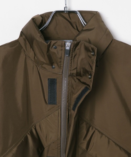 karrimor(カリマー)の「【EF(エフ)×KARRIMOR(カリマー)】3LEYコート(MEN)(ナイロンジャケット・メンズ・ブラック/カーキ・MEDIUM/LARGE)」の12枚目の写真