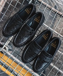 London Shoe Make(ロンドンシューメイク)の「ペイズリーエンボス & クロココンビ レザー コイン ローファー / London Shoe Make Oxford and Derby 9017(ローファー)」