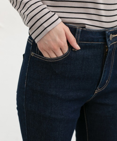 Honeys(ハニーズ)の「スリムデニムスキニー(股下60cm)(デニムパンツ・レディース・ブラック/ワンウォッシュ/ライトインディゴブルー・L/LL/M/S/SS)」の19枚目の写真