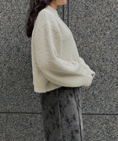 &g'aime(アンジェム)の「【&g'aime 】ラメシャギーニット Lame Shaggy Knit(ニット/セーター・レディース・グレー/アイボリー/ベージュ・FREE)」の5枚目の写真