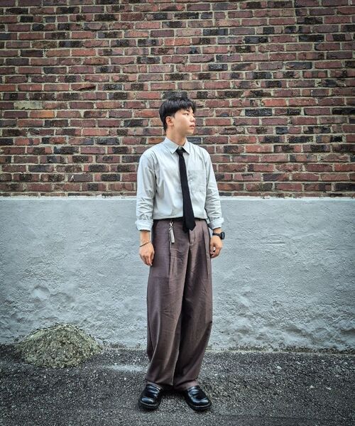 PRAIRIE(KR)（プレーリー）の「エアフロー ルーズフィット スラックス (ブラウン)（スラックス・メンズ・ブラウン・SMALL/MEDIUM/LARGE）」の8枚目の写真