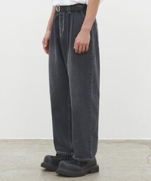 DECET（デケト）の「Dawn 2Pleats Wide Jeans DCPT007BRBlack（デニムパンツ）」
