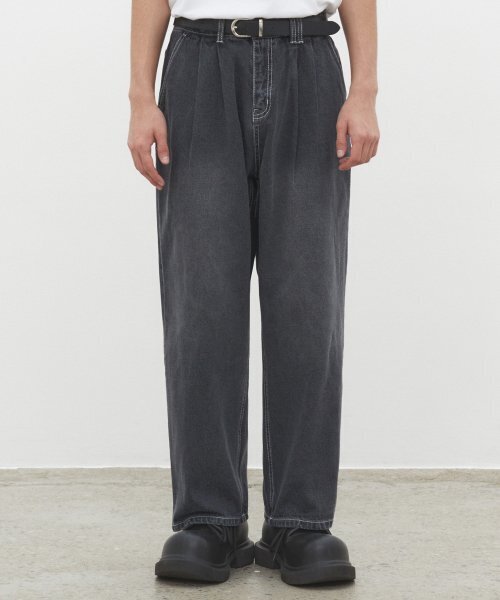 DECET(デケト)の「Dawn 2Pleats Wide Jeans DCPT007BRBlack(デニムパンツ・レディース・その他・26/28/30/32/34)」の3枚目の写真