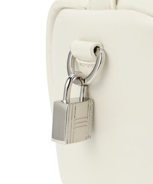 FREE'S MART（フリーズマート）の「◆スクエアワンハンドルバッグ（ハンドバッグ・レディース・ブラック/ホワイト・ﾌﾘ-）」の5枚目の写真