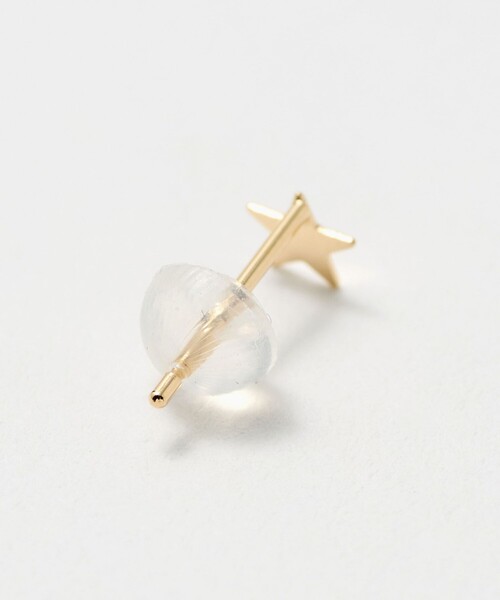 BEAUTY&YOUTH UNITED ARROWS(ビューティーアンドユースユナイテッドアローズ)の「K18 スター ピアス(ピアス(両耳用)・レディース・ゴールド・FREE)」の4枚目の写真