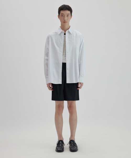 NONBLANK(ノンブランク)の「プリーツポイントシャツ_ホワイト(シャツ/ブラウス・レディース・その他・SMALL/X-LARGE/LARGE/MEDIUM)」の8枚目の写真