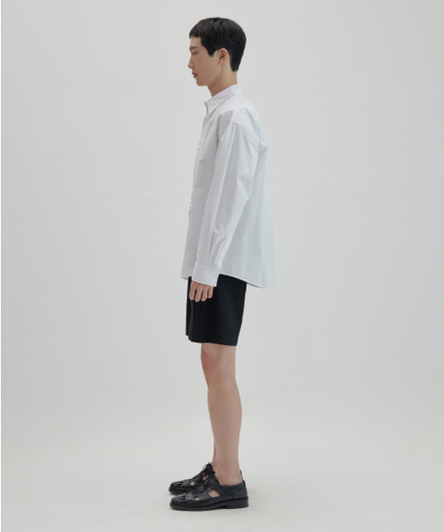 NONBLANK(ノンブランク)の「プリーツポイントシャツ_ホワイト(シャツ/ブラウス・レディース・その他・SMALL/X-LARGE/LARGE/MEDIUM)」の10枚目の写真