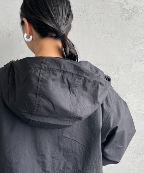 DANTON（ダントン）の「[DANTON/ダントン] ショート丈 フード付きナイロンジャケット（その他アウター・レディース・グレイッシュベージュ/ブラック・M/S）」の15枚目の写真