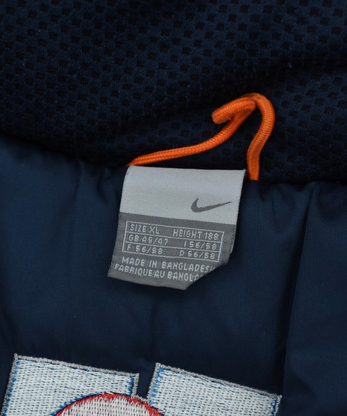 NIKE(ナイキ)の「【USED】Y2K NIKE “EUROSPORTS” ダウンジャケット(ダウンジャケット/コート・メンズ・ネイビー・X-LARGE)」の6枚目の写真