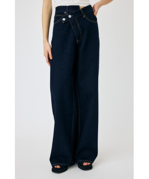 MOUSSY（マウジー）の「CROSS WAIST WIDE STRAIGHT / クロスウエストワイドストレート（デニムパンツ・レディース・ダークブルー/ブラック/ライトブルー/ブルー・0/1/2）」の18枚目の写真