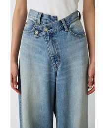 MOUSSY（マウジー）の「CROSS WAIST WIDE STRAIGHT / クロスウエストワイドストレート（デニムパンツ）」