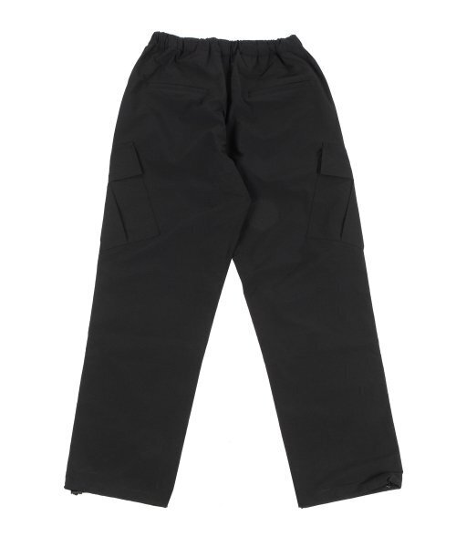 ROYALLIFE(ロイヤルライフ)の「RLJP1101 カーゴトラックパンツ - ブラック(スウェットパンツ・メンズ・ブラック・LARGE/MEDIUM)」の2枚目の写真