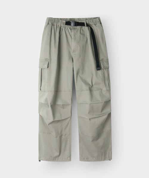 INDUST(インダスト)の「ベルト付きカーゴワイドパラシュートパンツ_カーキ(その他パンツ・レディース・カーキ・2(M)/3(L))」の1枚目の写真