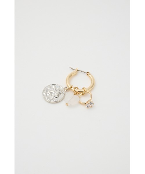 SLY（スライ）の「HOOP CHARM P/EARRING フープ チャーム ピアス（ピアス（両耳用）・レディース・シルバー/ゴールド・FREE）」の6枚目の写真