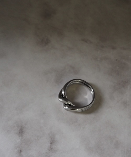SBG（エスビー）の「インフルエンサー みずきち × SBG ウェーブツインリング（リング・メンズ・シルバー・14号/16号/18号/21号）」の6枚目の写真