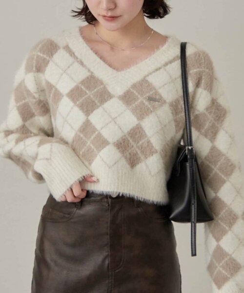 mline（エムライン）の「[mline]アーガイル ショートニット（ニット/セーター・レディース・アイボリー/ネイビー/パープル・FREE）」の2枚目の写真