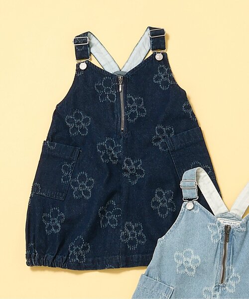 BREEZE（ブリーズ）の「フラワーデニムジャンスカ（ジャンパースカート・キッズ・ネイビー/サックスブルー・130/120/100/110/90/80）」の2枚目の写真