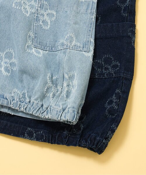 BREEZE（ブリーズ）の「フラワーデニムジャンスカ（ジャンパースカート・キッズ・ネイビー/サックスブルー・130/120/100/110/90/80）」の5枚目の写真