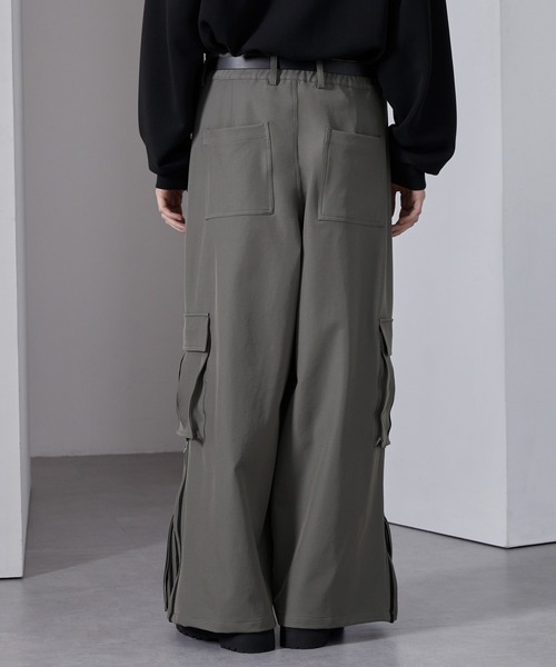 Loose/ルース（ルース）の「4ライン ジップカーゴワイドパンツ（カーゴパンツ・メンズ・ブラック/アッシュグレー/ネイビー・L/S/M）」の4枚目の写真