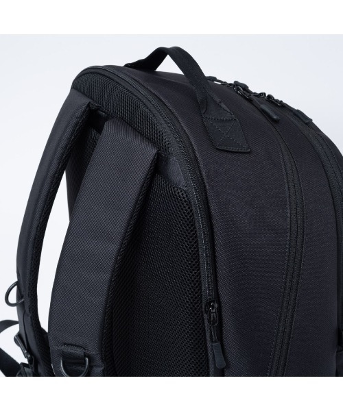 BEAMS DESIGN（ビームス デザイン）の「BEAMSDESIGN（ビームスデザイン）Impact バックパック（バックパック/リュック・メンズ・レッド/ブラック・FREE）」の13枚目の写真